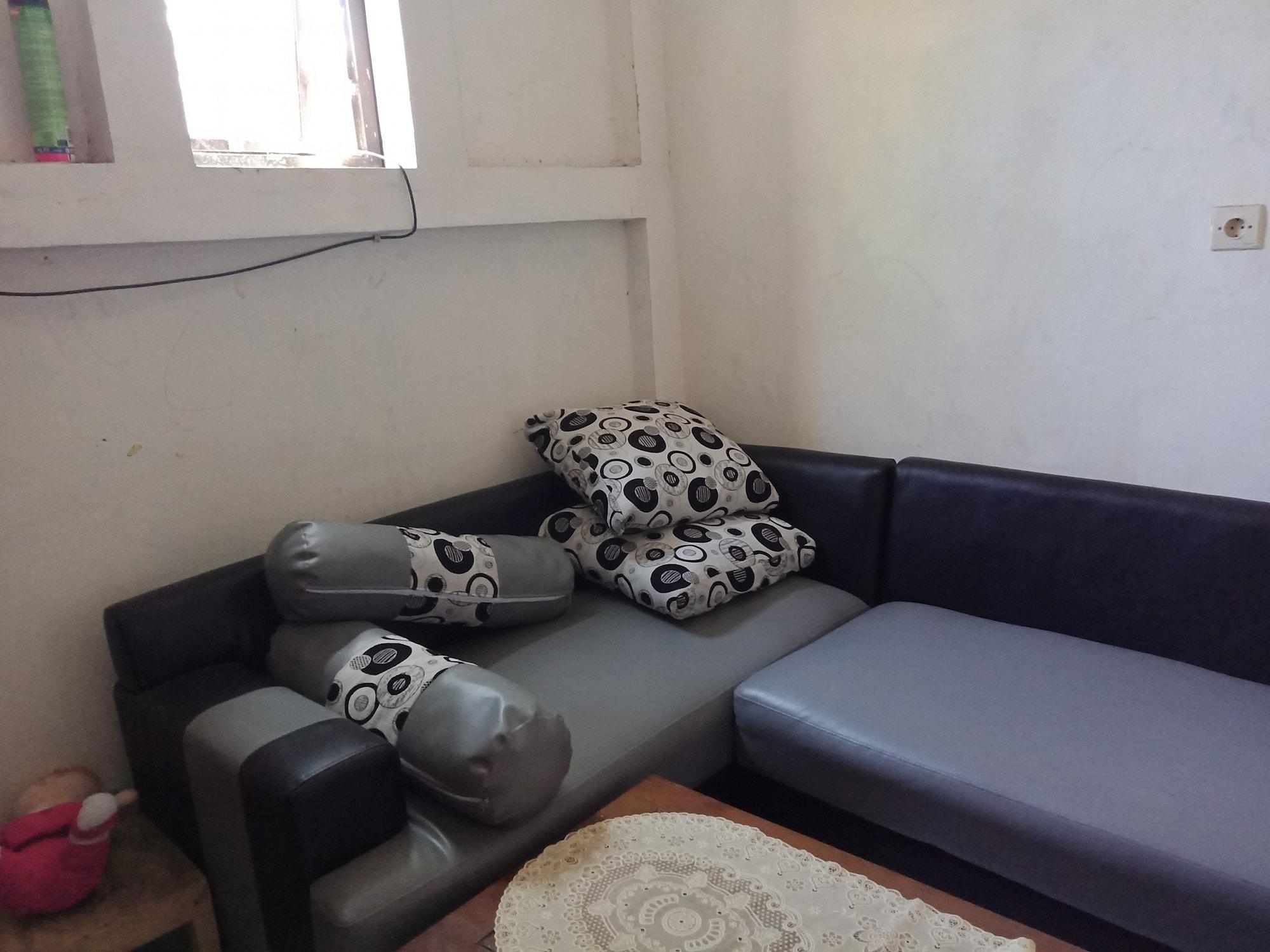 Gandrung City Hostel Banyuwangi  Dış mekan fotoğraf