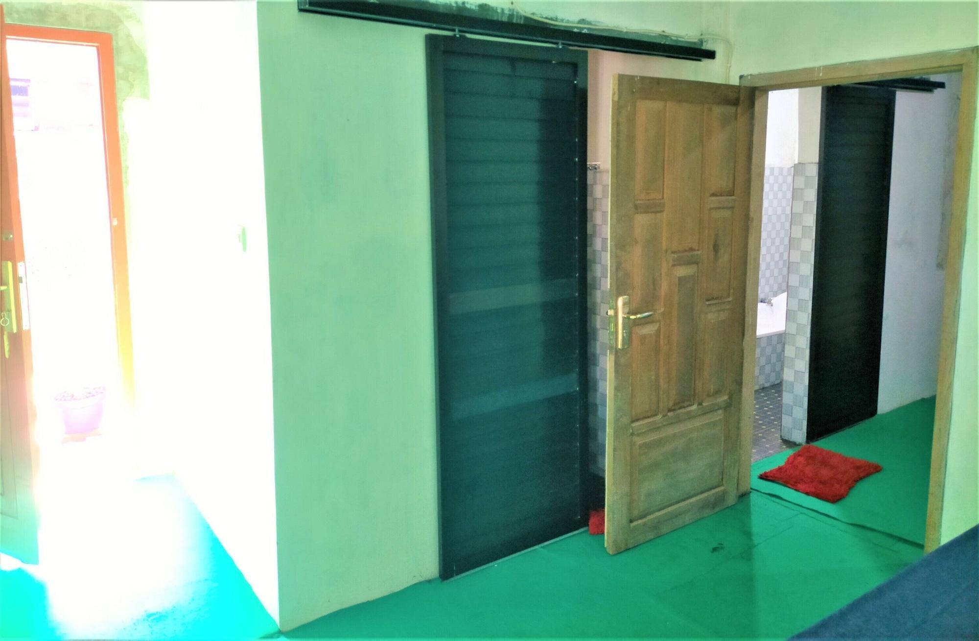 Gandrung City Hostel Banyuwangi  Dış mekan fotoğraf