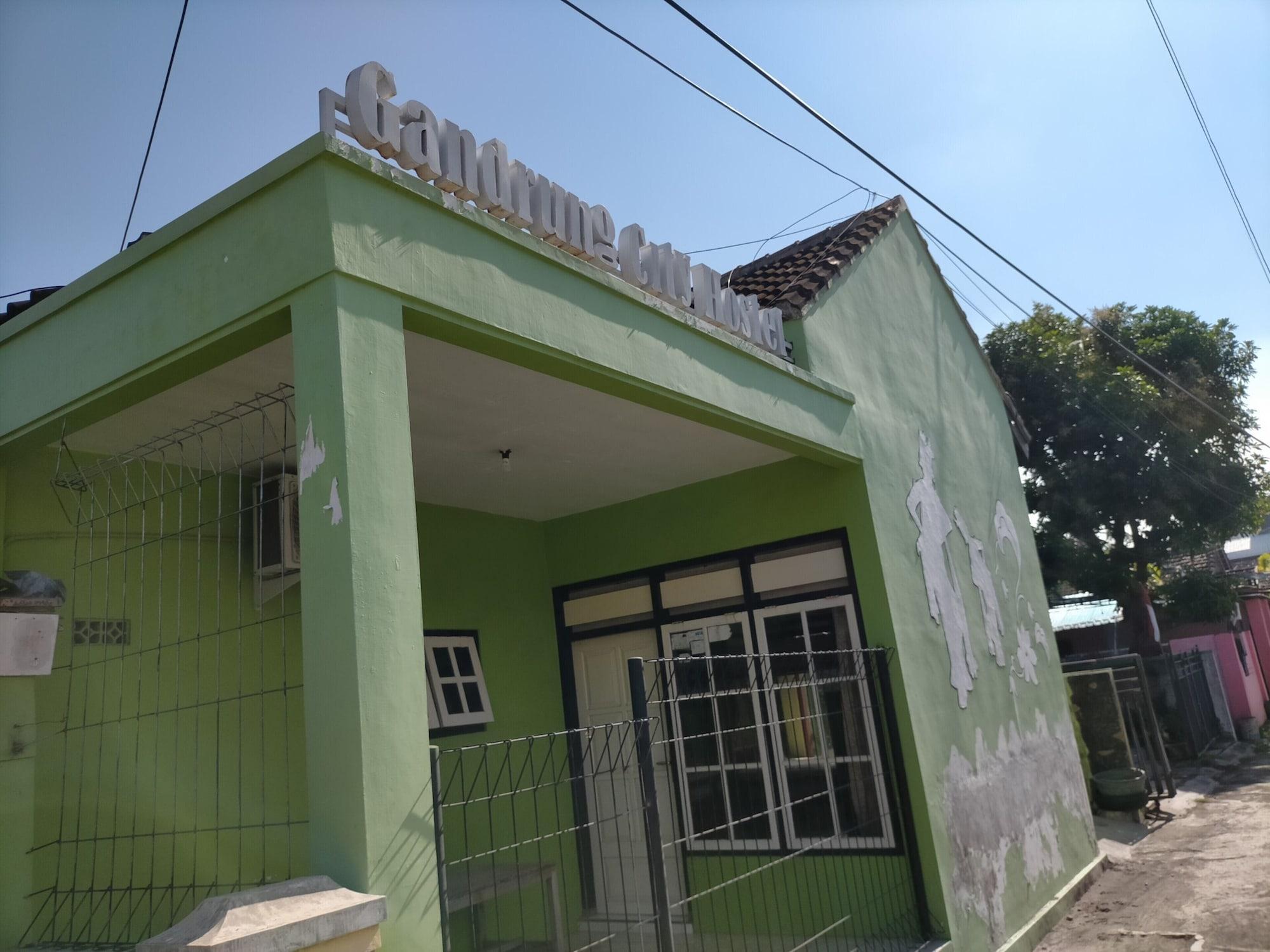 Gandrung City Hostel Banyuwangi  Dış mekan fotoğraf