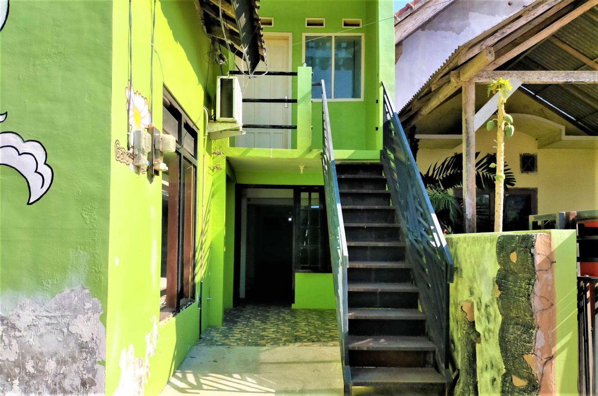 Gandrung City Hostel Banyuwangi  Dış mekan fotoğraf