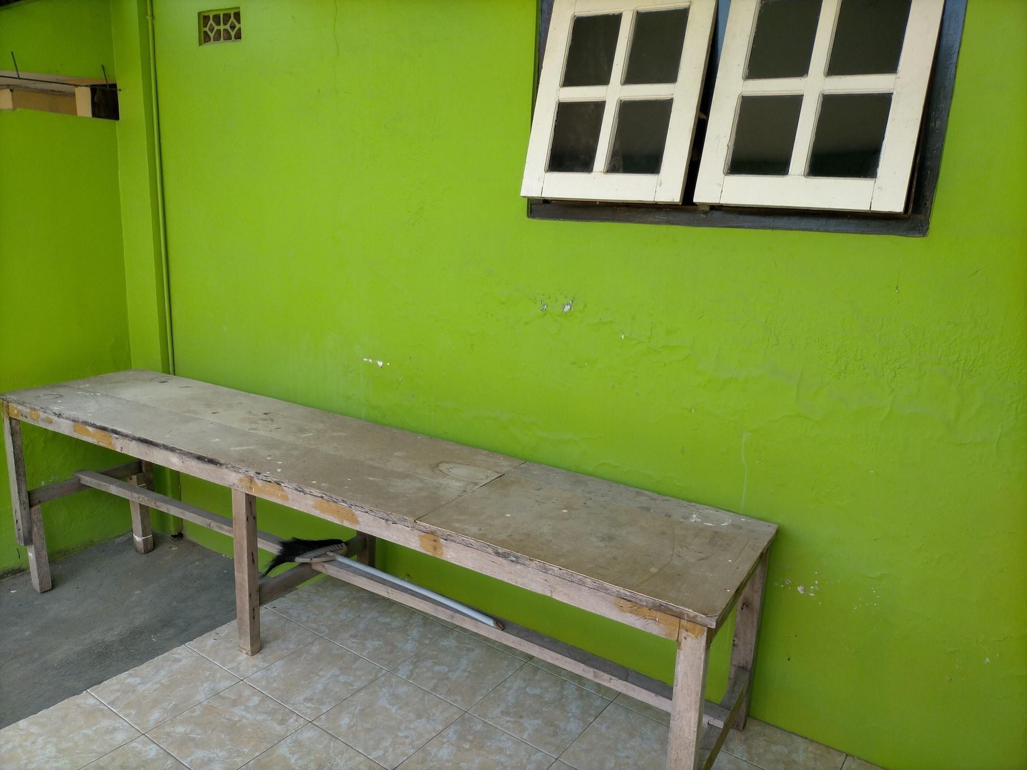 Gandrung City Hostel Banyuwangi  Dış mekan fotoğraf