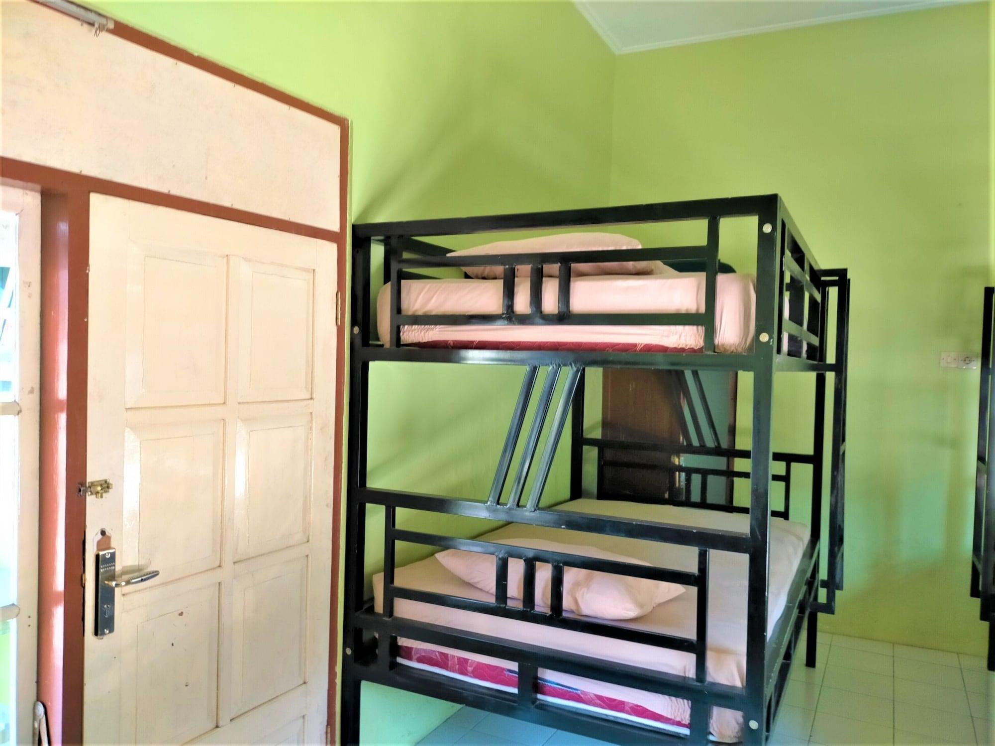 Gandrung City Hostel Banyuwangi  Dış mekan fotoğraf