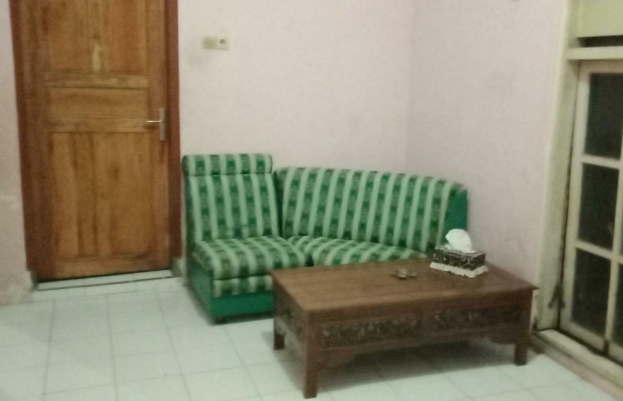 Gandrung City Hostel Banyuwangi  Dış mekan fotoğraf